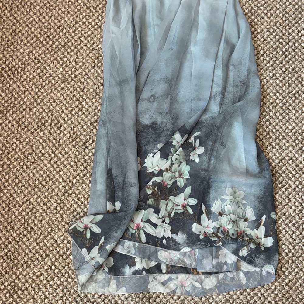 Charming Floral Kids Dress in Gray - Picture 2 of 3